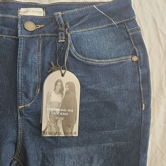 Kendall & Kylie Women's Jeans Anaheim Blue Size 11/12 Kontent Mid-Rise Crop NWT - Picture 4 of 16